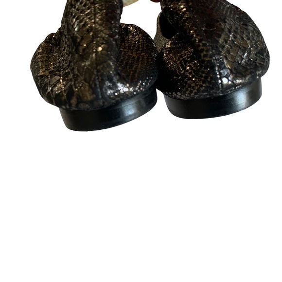 ISOLA PADRA METALLIC LEATHER POINTY TOE FLATS - Picture 7 of 16